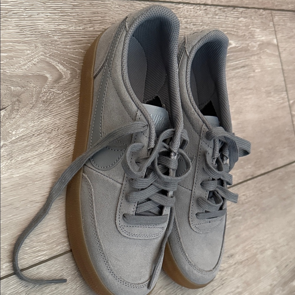 Nike Grey Youth Casual Sneakers new no box size 5.5y